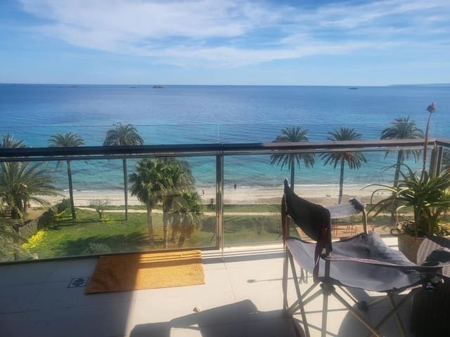 2 slaapkamer Strandappartement te koop in Ibiza dorp met zwembad garage - € 840.000 (Ref: 8830041)