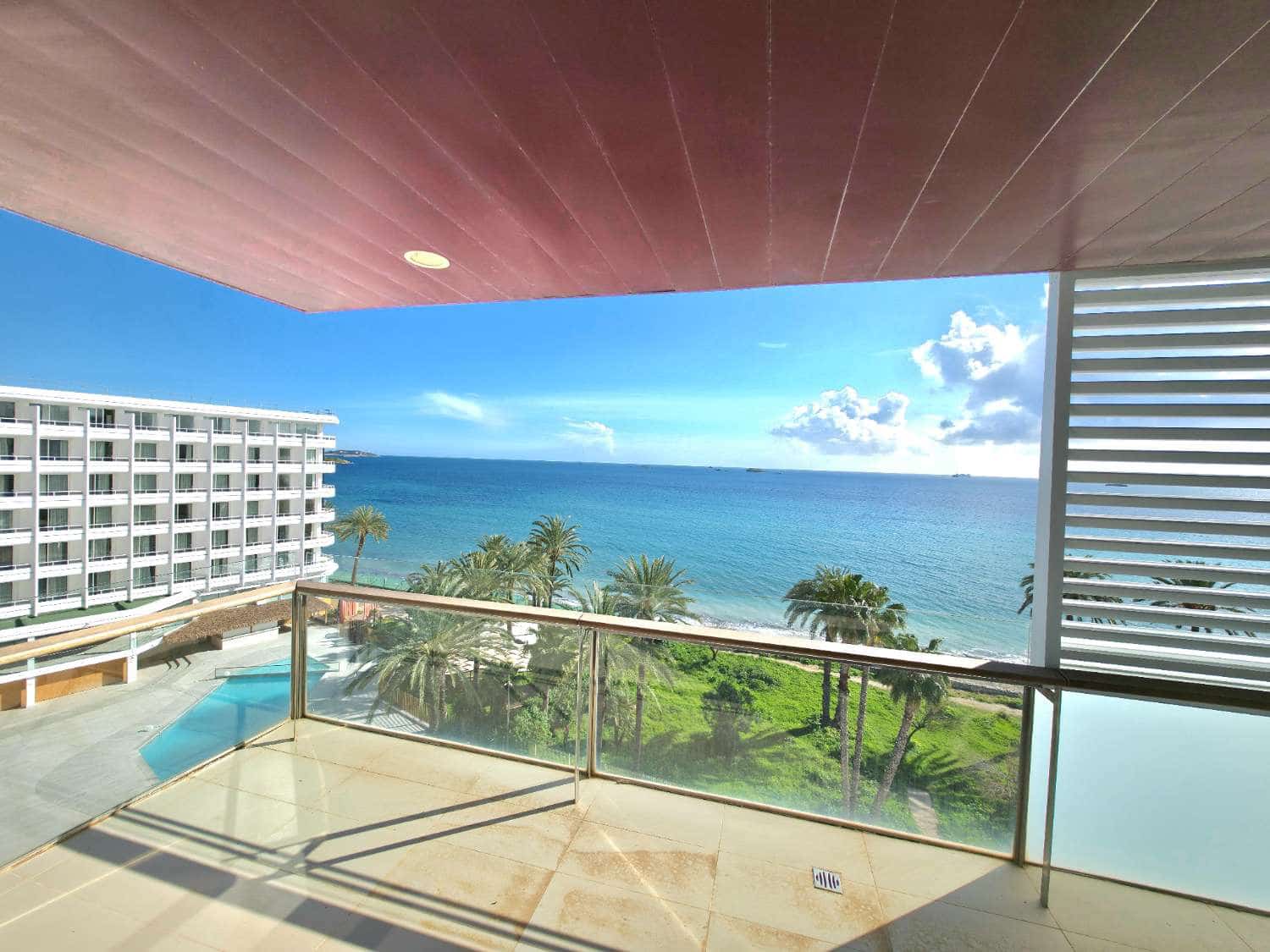 2 Zimmer Strandapartment zu verkaufen in Ibiza / Eivissa Stadt mit Pool Garage - 840.000 € (Ref: 8830041)