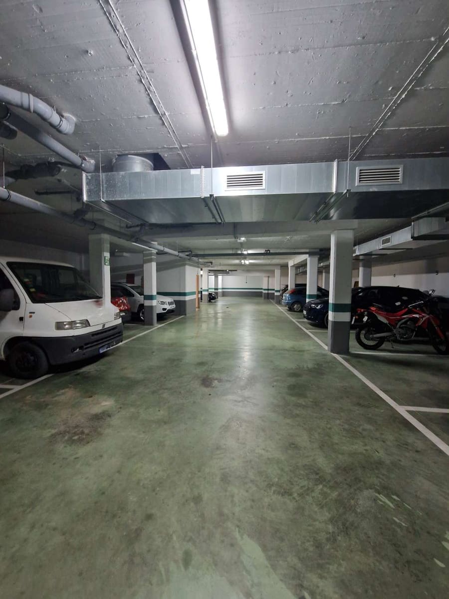 Garage til salg i Ibiza by - € 32.000 (Ref: 8830043)