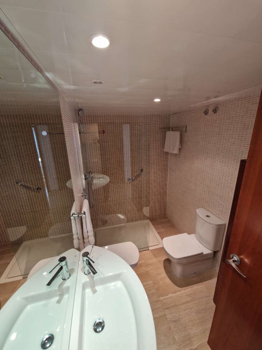 3 soveværelse Lejlighed til salg i Ibiza by med swimmingpool garage - € 1.300.000 (Ref: 8830046)