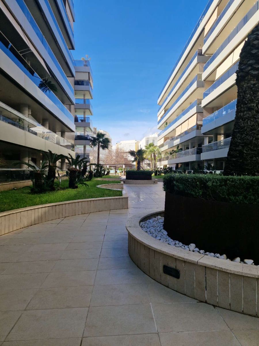 3 soveværelse Lejlighed til salg i Ibiza by med swimmingpool garage - € 1.300.000 (Ref: 8830046)