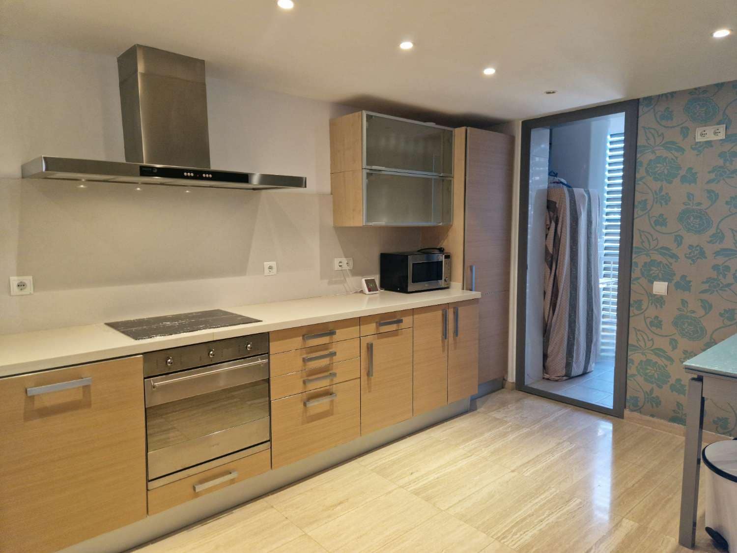 3 soveværelse Lejlighed til salg i Ibiza by med swimmingpool garage - € 1.300.000 (Ref: 8830046)