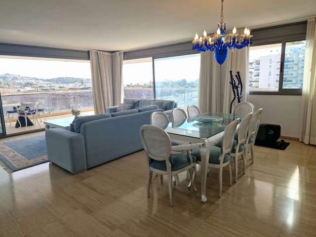 3 soveværelse Lejlighed til salg i Ibiza by med swimmingpool garage - € 1.300.000 (Ref: 8830046)