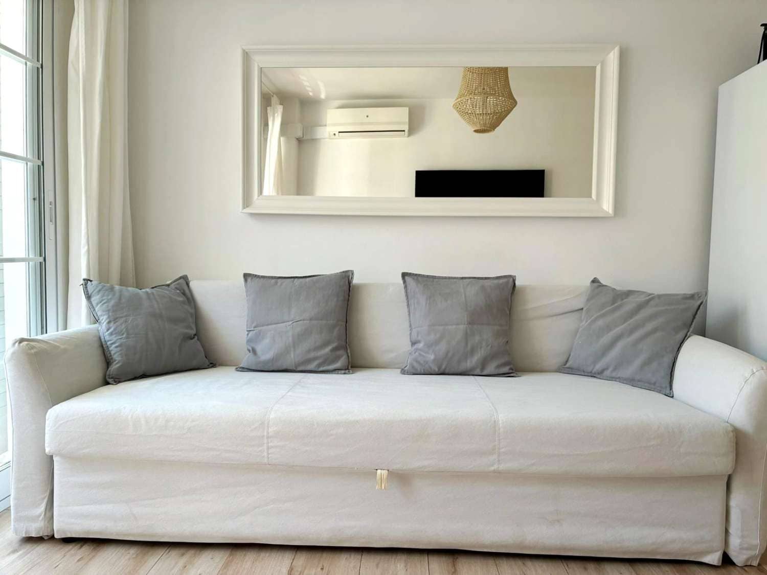 Appartement de Plage de 1 chambre à louer à Ibiza ville - 2 500 € (Ref: 9013825)