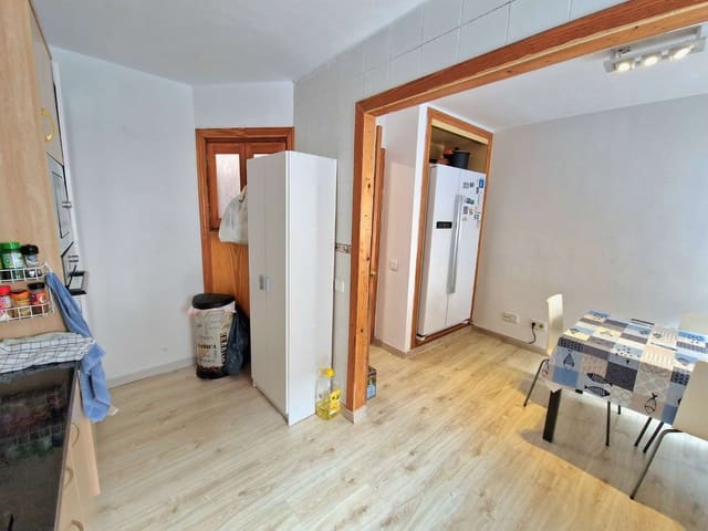 4 soveværelse Rækkehus til salg i San Jose / Sant Josep de Sa Talaia med swimmingpool - € 555.000 (Ref: 9084991)