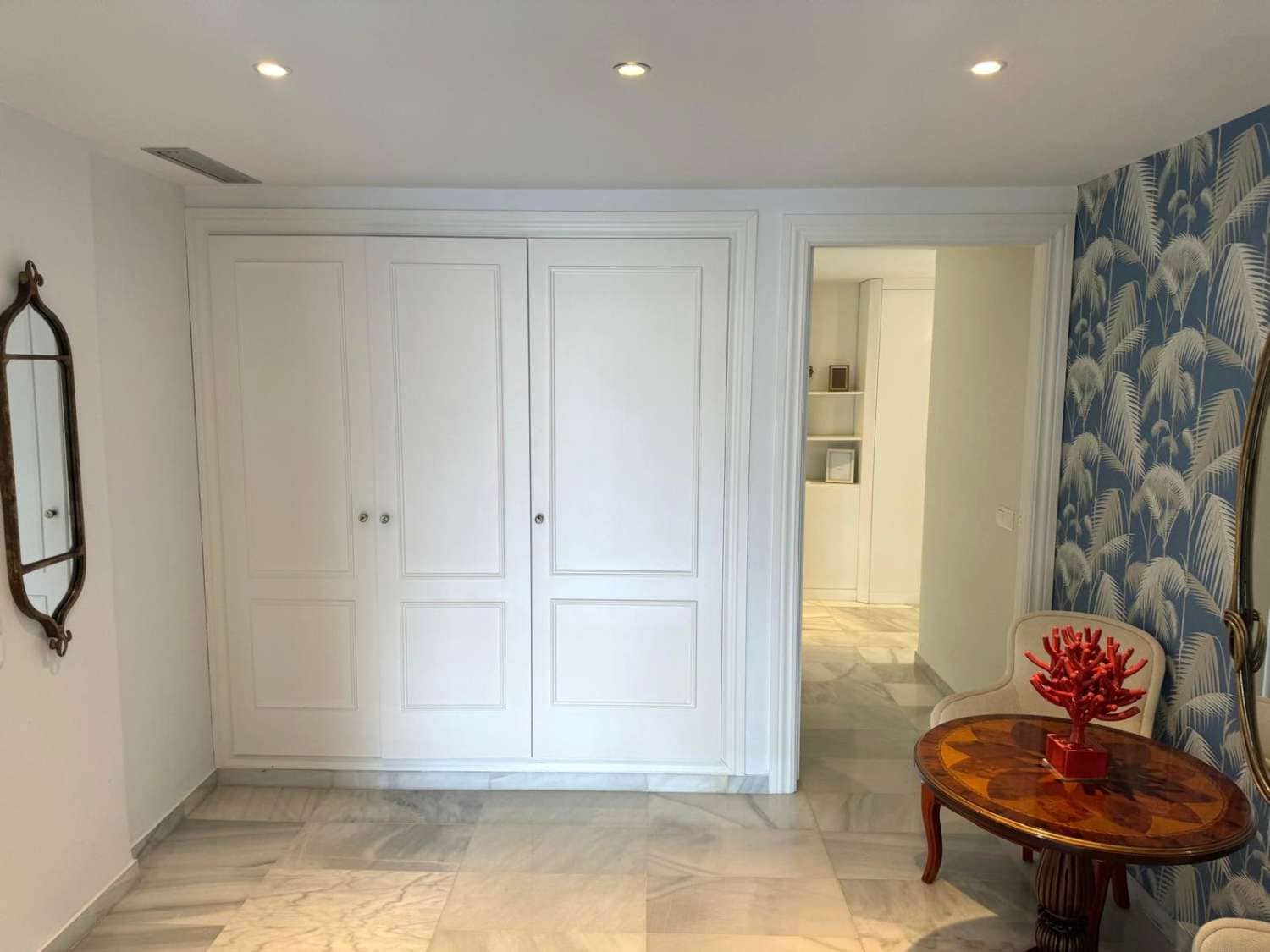 4 bedroom Beach Apartment for sale in Ibiza / Eivissa town with pool garage - € 2,900,000 (Ref: 9115928)