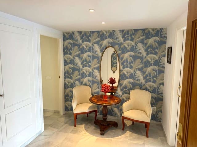 4 slaapkamer Strandappartement te koop in Ibiza dorp met zwembad garage - € 2.900.000 (Ref: 9115928)