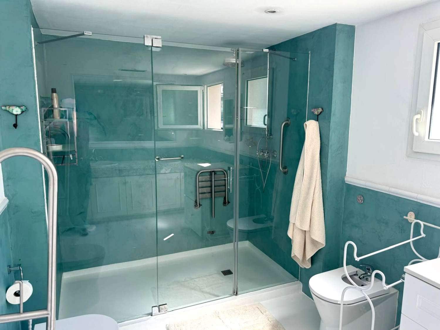 4 bedroom Beach Apartment for sale in Ibiza / Eivissa town with pool garage - € 2,900,000 (Ref: 9115928)