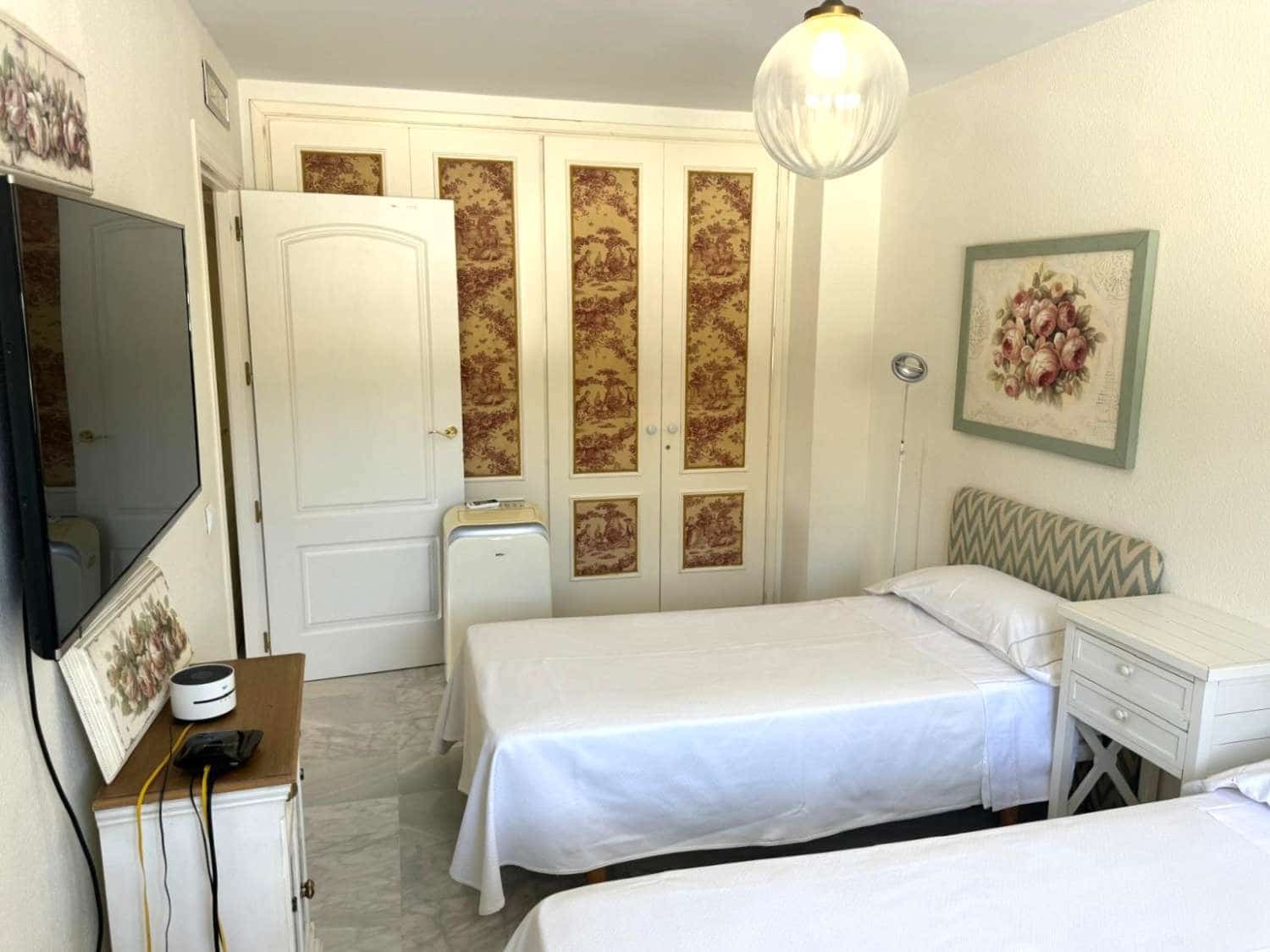 4 bedroom Beach Apartment for sale in Ibiza / Eivissa town with pool garage - € 2,900,000 (Ref: 9115928)