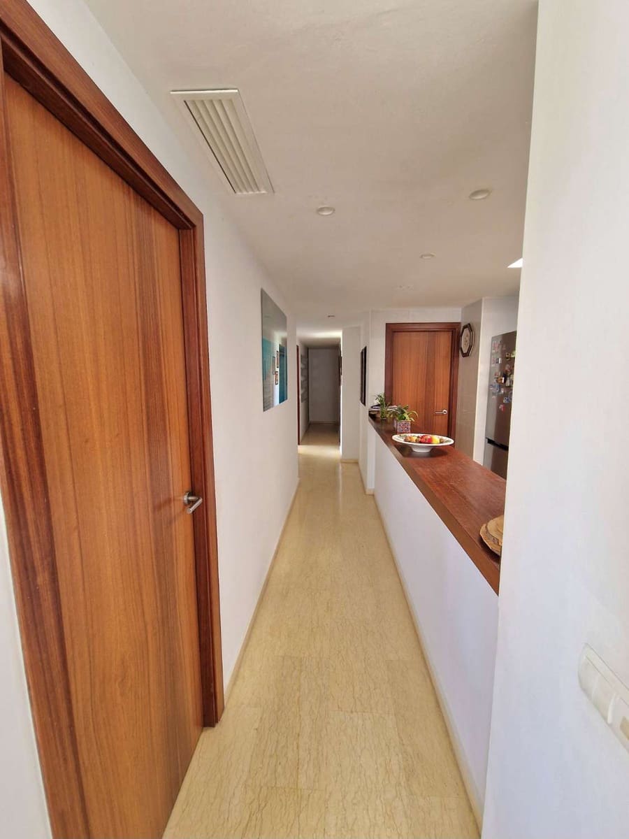 2 soveværelse Penthouse til salg i Ibiza by med swimmingpool - € 1.045.000 (Ref: 9134215)