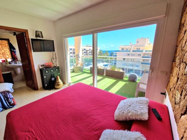 2 soveværelse Penthouse til salg i Ibiza by med swimmingpool - € 1.045.000 (Ref: 9134215)