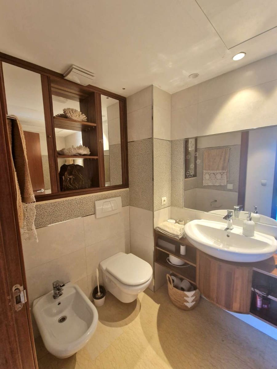 2 soveværelse Penthouse til salg i Ibiza by med swimmingpool - € 1.045.000 (Ref: 9134215)