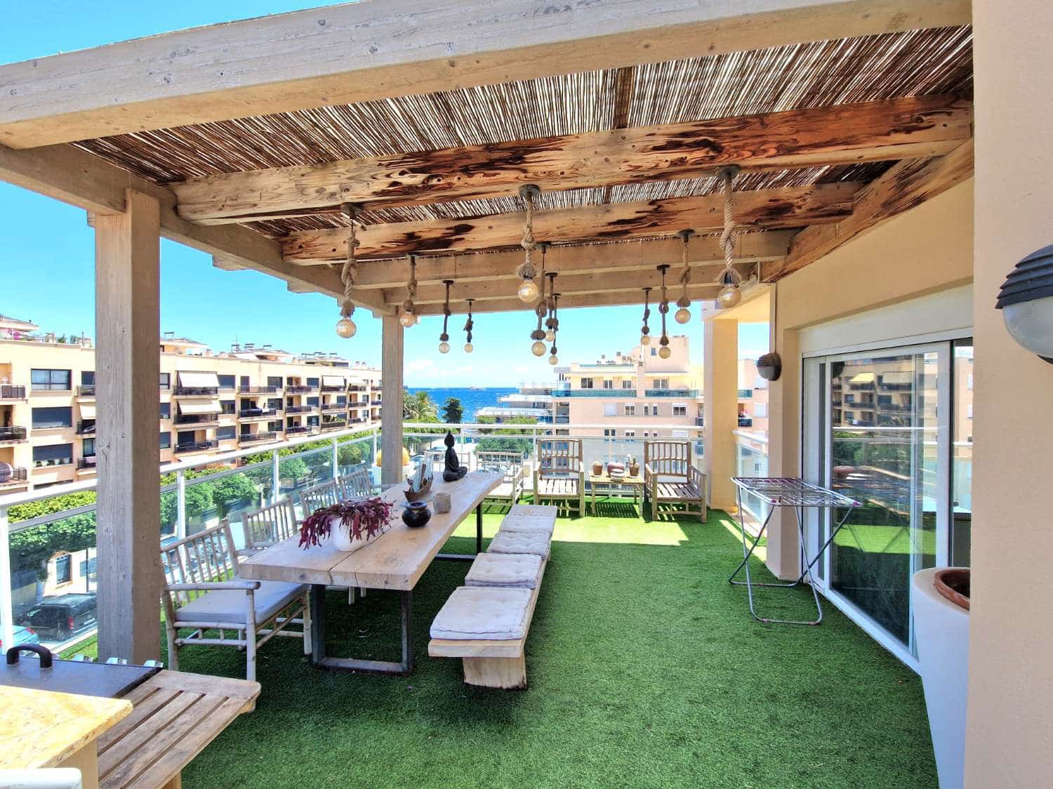 2 soveværelse Penthouse til salg i Ibiza by med swimmingpool - € 1.045.000 (Ref: 9134215)