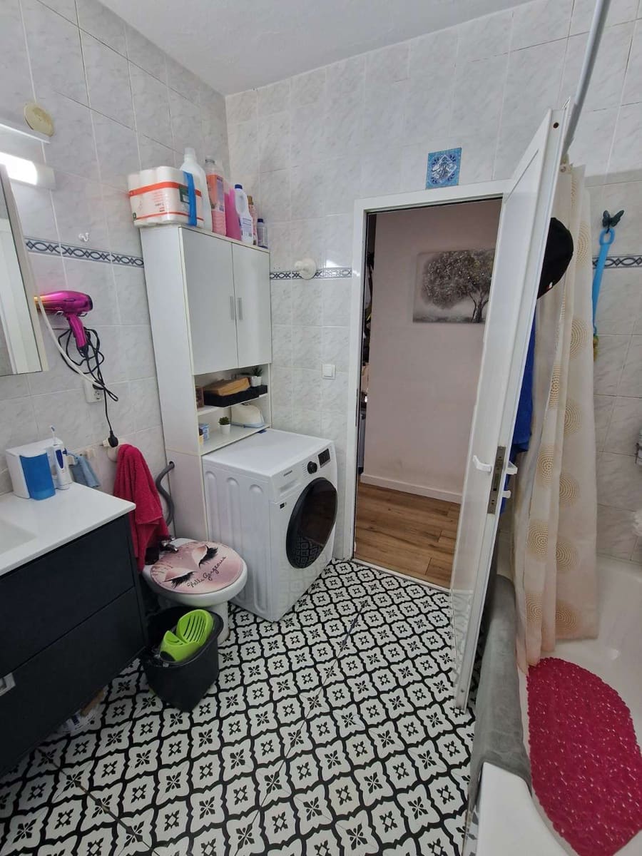 3 soveværelse Strandlejlighed til salg i Sant Antoni de Portmany - € 649.000 (Ref: 9186747)