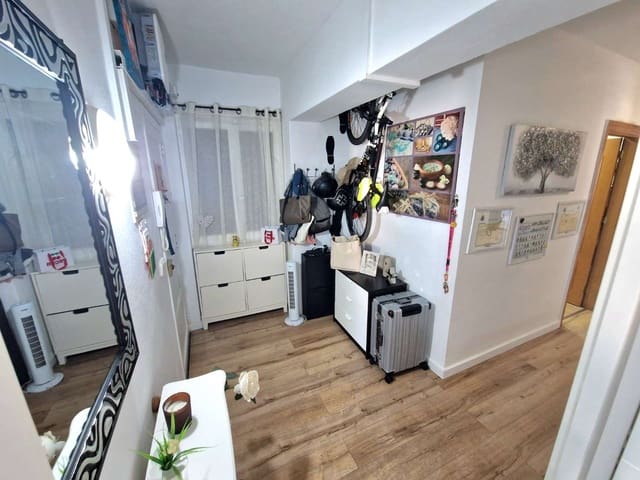 3 soveværelse Strandlejlighed til salg i Sant Antoni de Portmany - € 649.000 (Ref: 9186747)