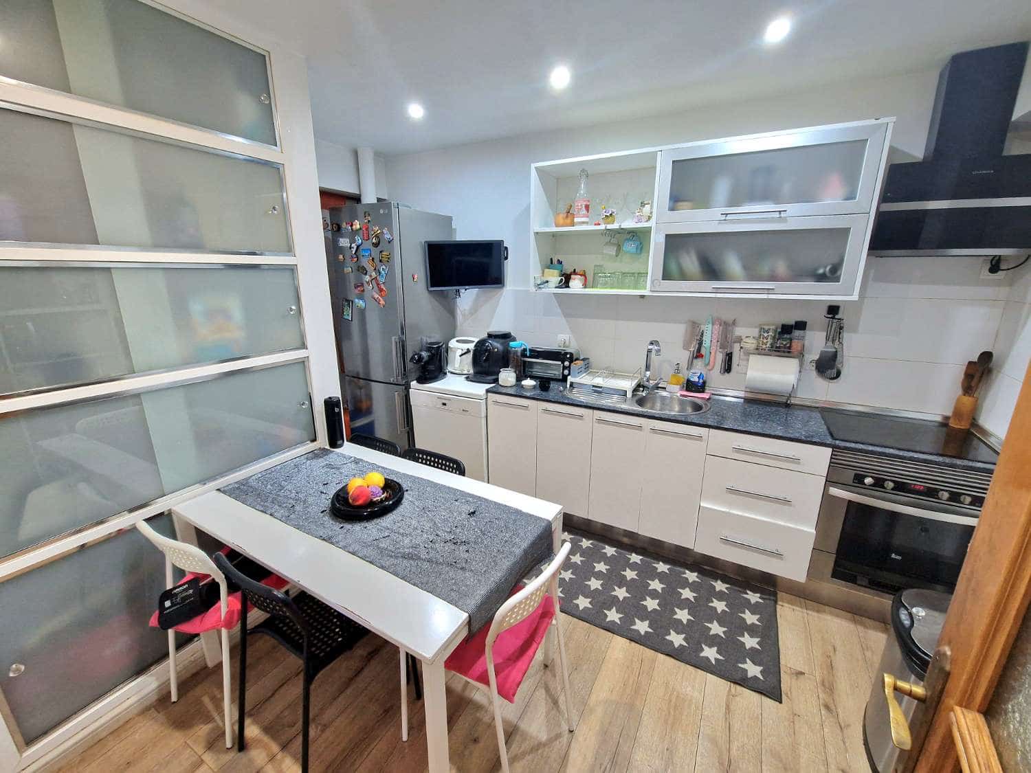 3 soveværelse Strandlejlighed til salg i Sant Antoni de Portmany - € 649.000 (Ref: 9186747)