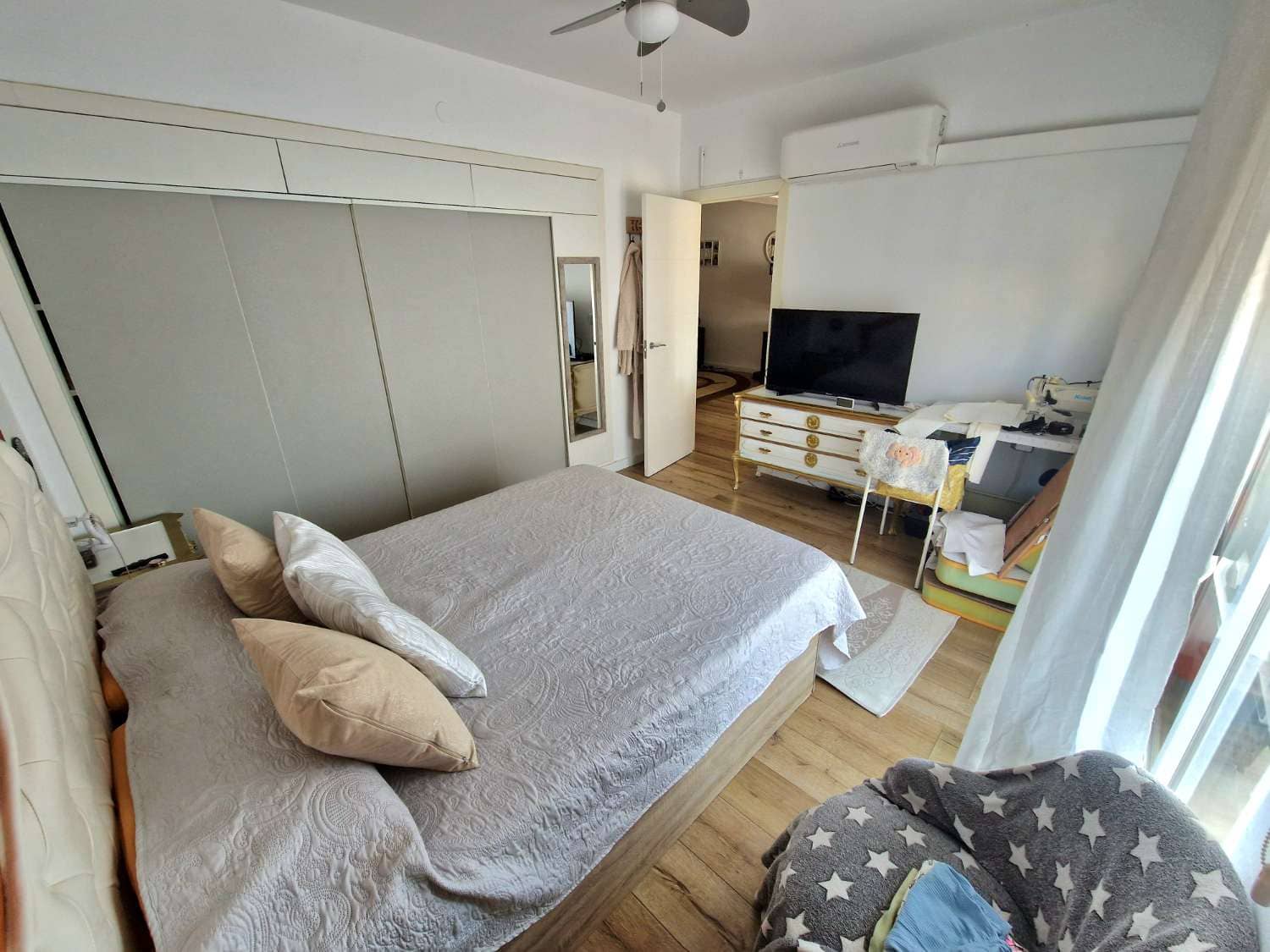 3 soveværelse Strandlejlighed til salg i Sant Antoni de Portmany - € 649.000 (Ref: 9186747)