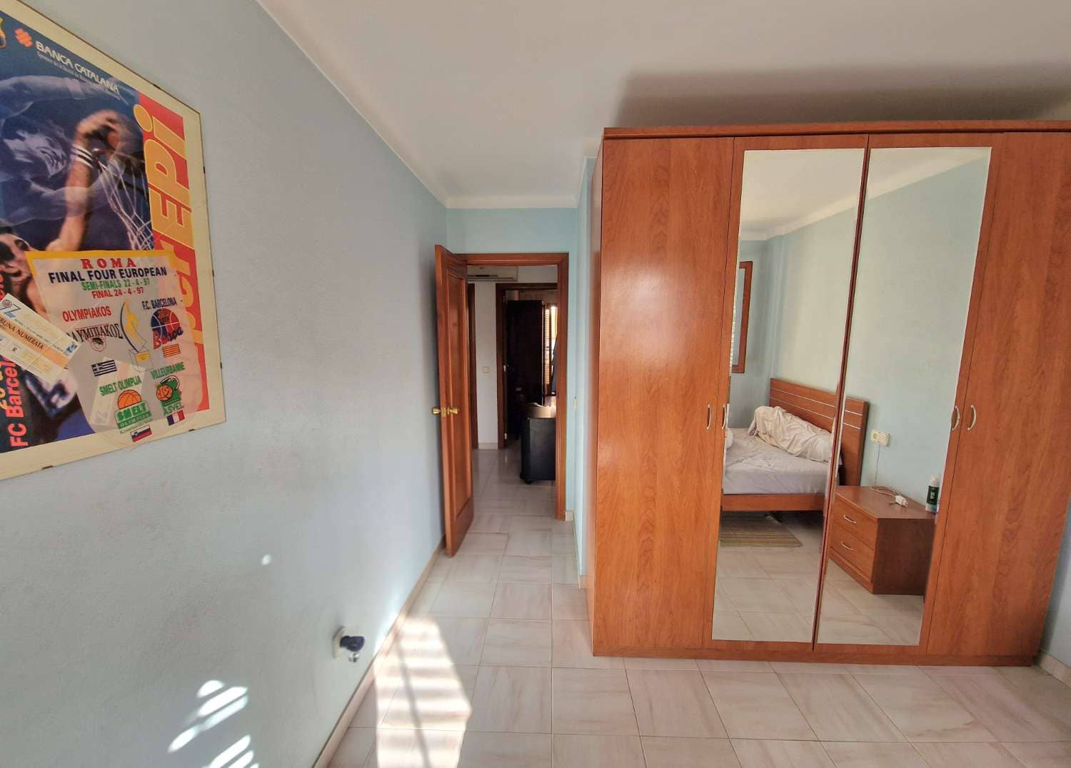 4 camera da letto Appartamento sulla Spiaggia in vendita in Ibiza-Eivissa citta - 750.000 € (Rif: 9398249)