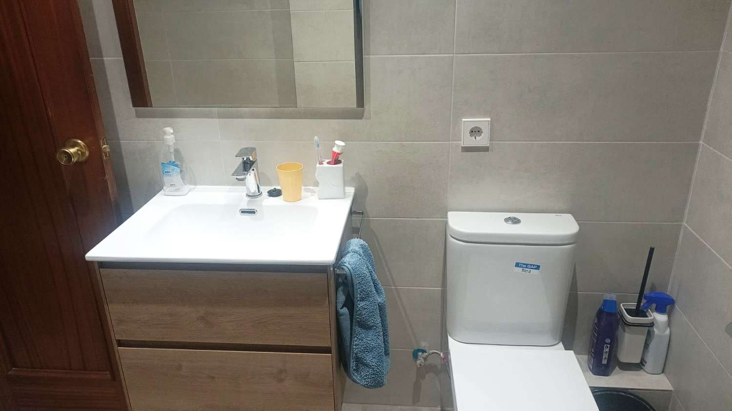 4 camera da letto Appartamento sulla Spiaggia in vendita in Ibiza-Eivissa citta - 750.000 € (Rif: 9398249)