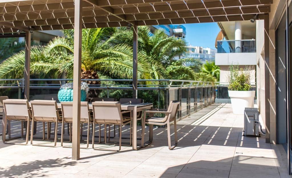 4 bedroom Beach Apartment for sale in Ibiza / Eivissa town with pool - € 1,400,000 (Ref: 9439682)