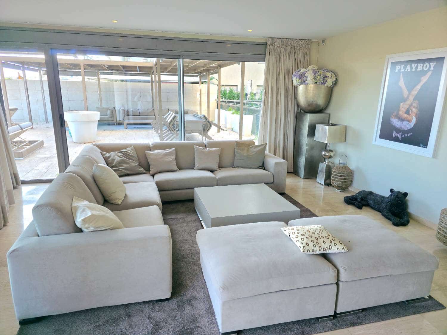 4 bedroom Beach Apartment for sale in Ibiza / Eivissa town with pool - € 1,400,000 (Ref: 9439682)