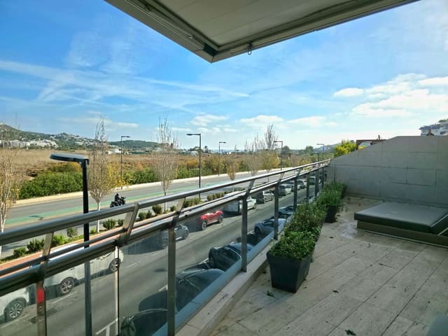 4 soveværelse Strandlejlighed til salg i Ibiza by med swimmingpool - € 1.400.000 (Ref: 9439682)