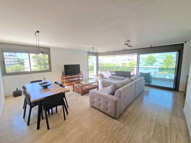 2 soveværelse Strandlejlighed til salg i Ibiza by med swimmingpool garage - € 950.000 (Ref: 9446124)