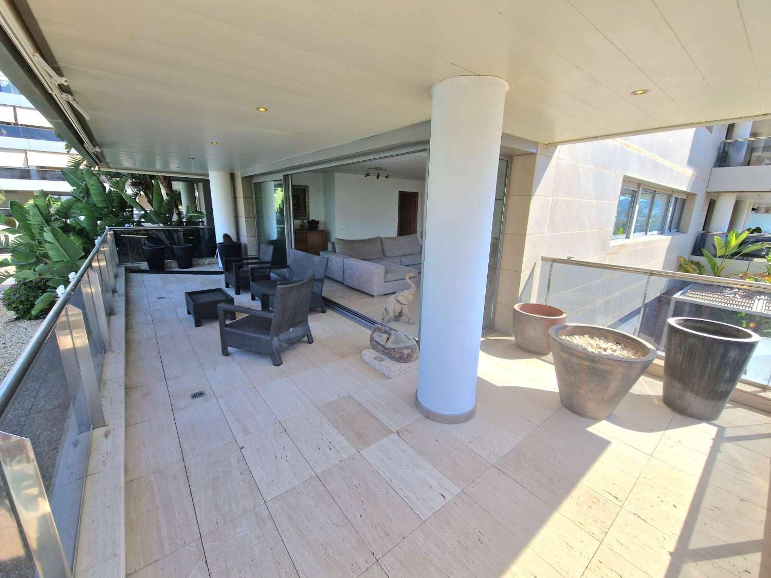 2 soveværelse Strandlejlighed til salg i Ibiza by med swimmingpool garage - € 950.000 (Ref: 9446124)