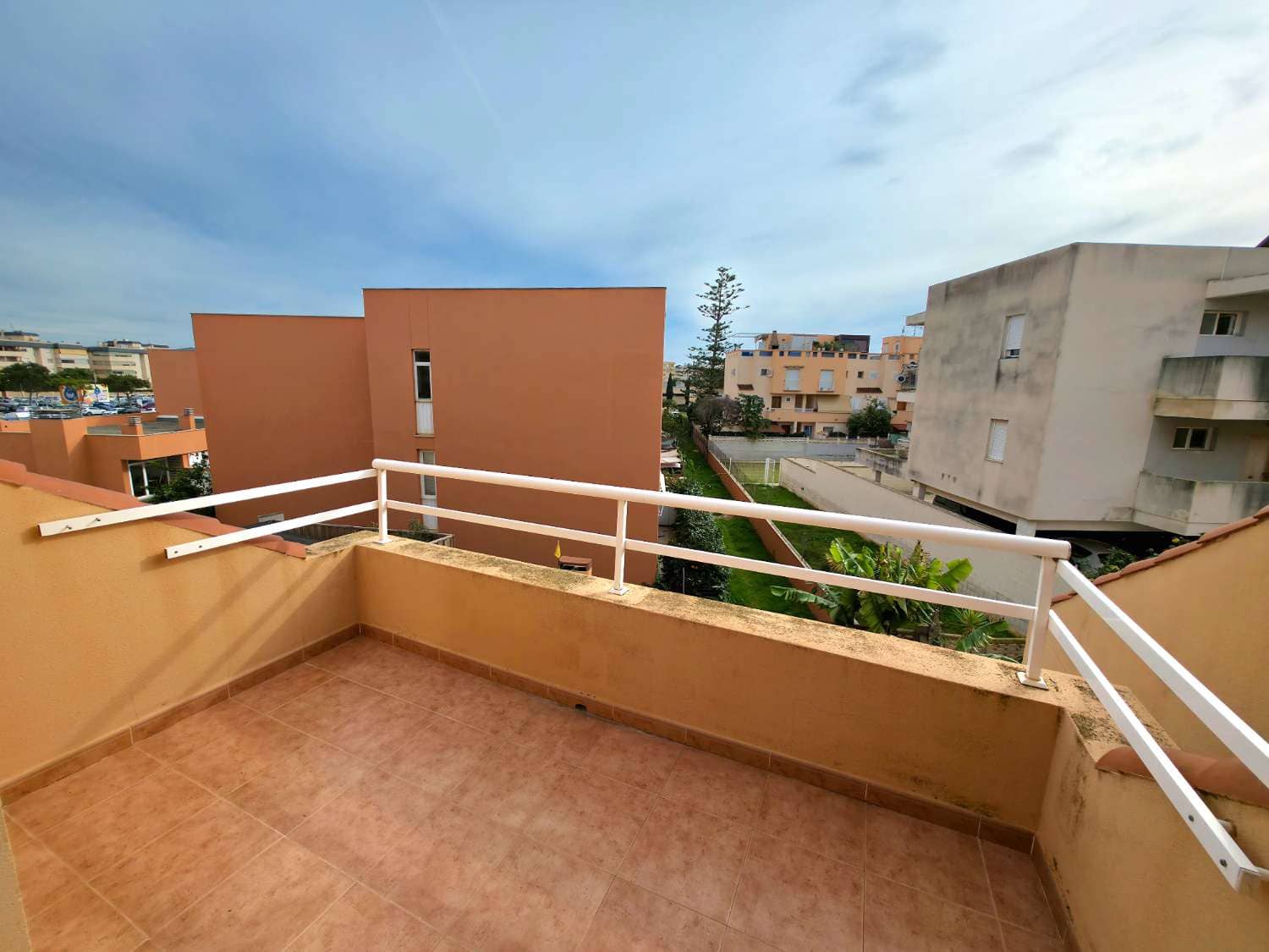 Adosado de 4 habitaciones en Ibiza / Eivissa ciudad en venta - 895.000 € (Ref: 9497205)