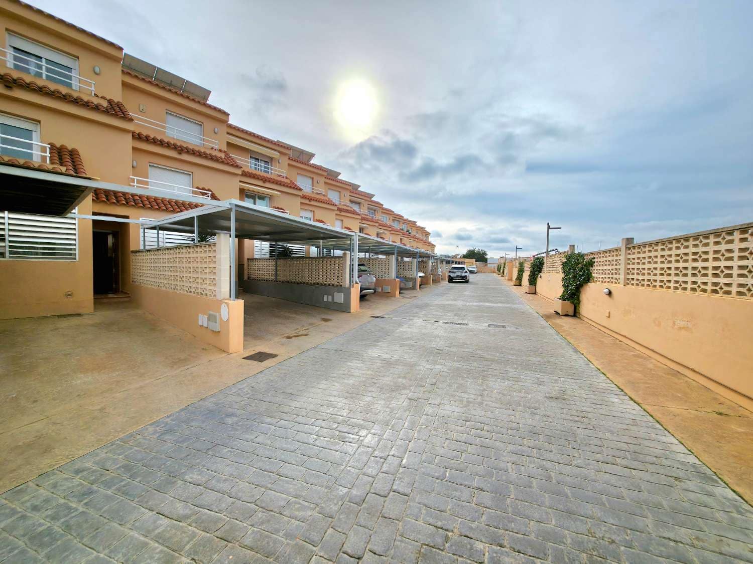 Adosado de 4 habitaciones en Ibiza / Eivissa ciudad en venta - 895.000 € (Ref: 9497205)