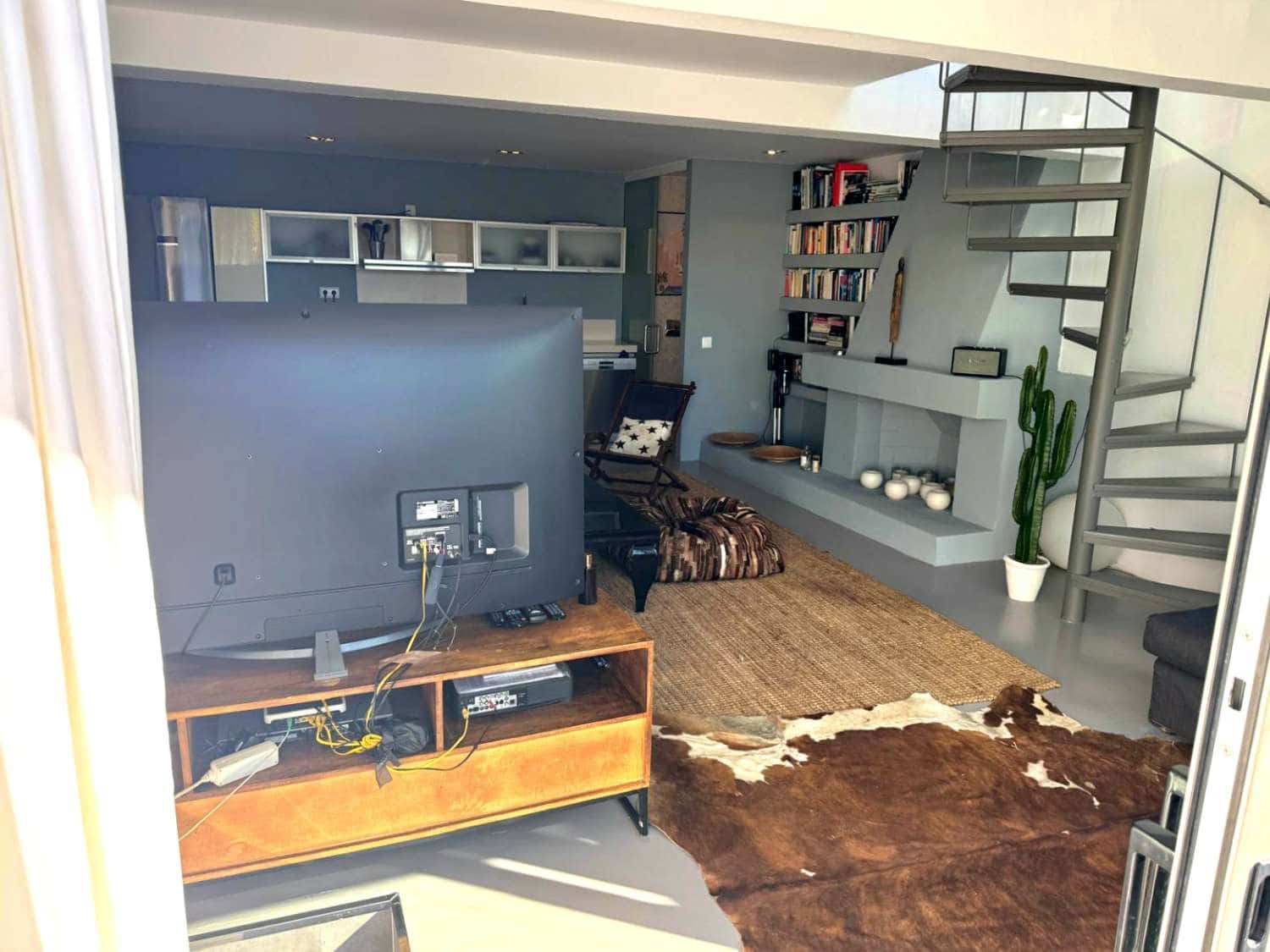 1 bedroom Flat for rent in Santa Eulalia / Santa Eularia with pool - € 6,000 (Ref: 9570824)