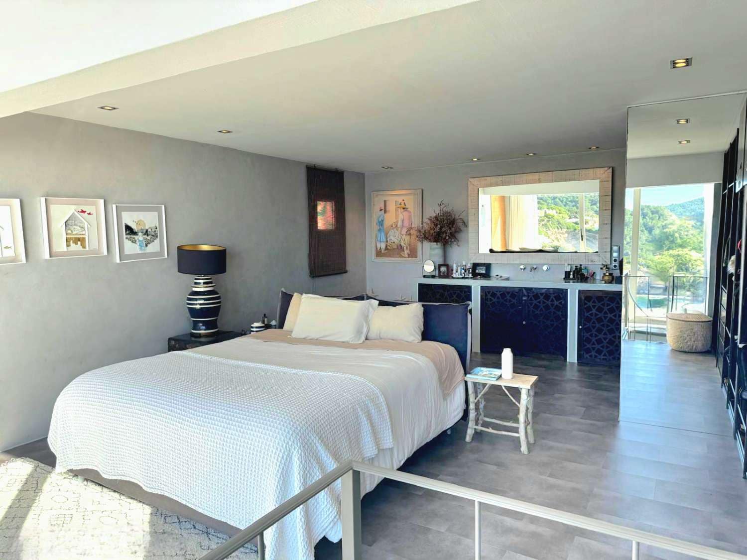 1 bedroom Flat for rent in Santa Eulalia / Santa Eularia with pool - € 6,000 (Ref: 9570824)