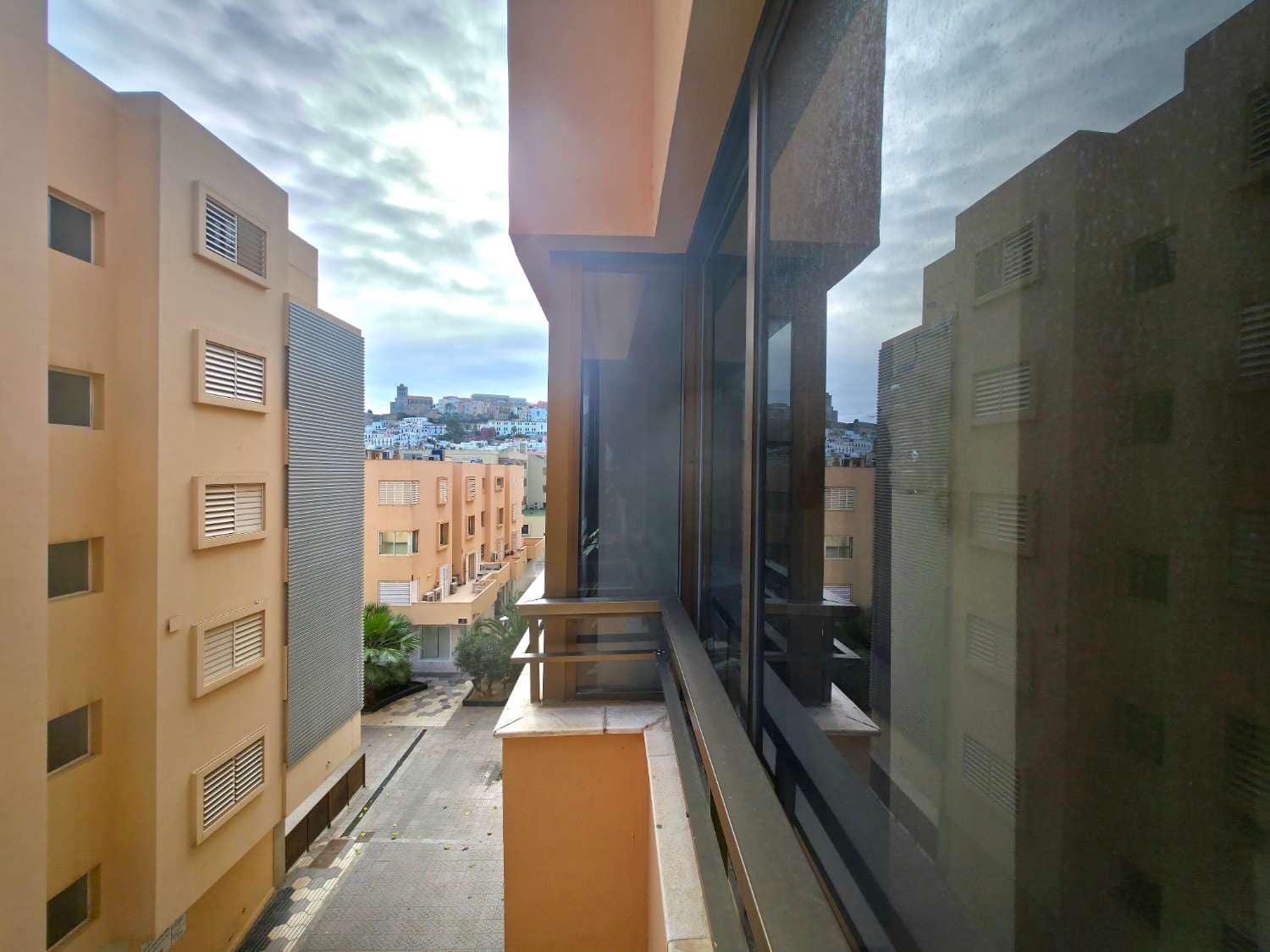 3 makuuhuone Asunto myytävänä paikassa Ibiza kaupunki - 850 000 € (Ref: 9615220)