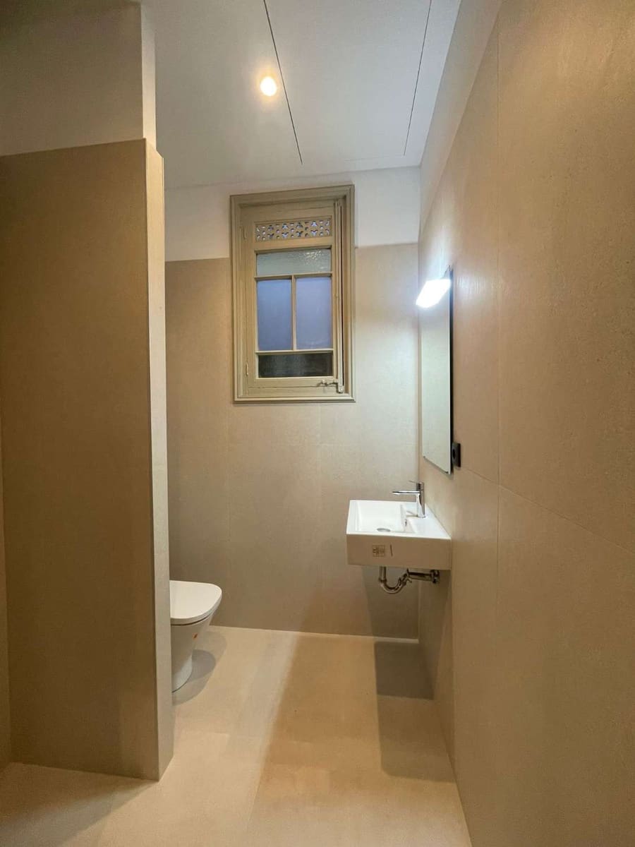 Office for rent in Barcelona city - € 3,800 (Ref: 9711165)