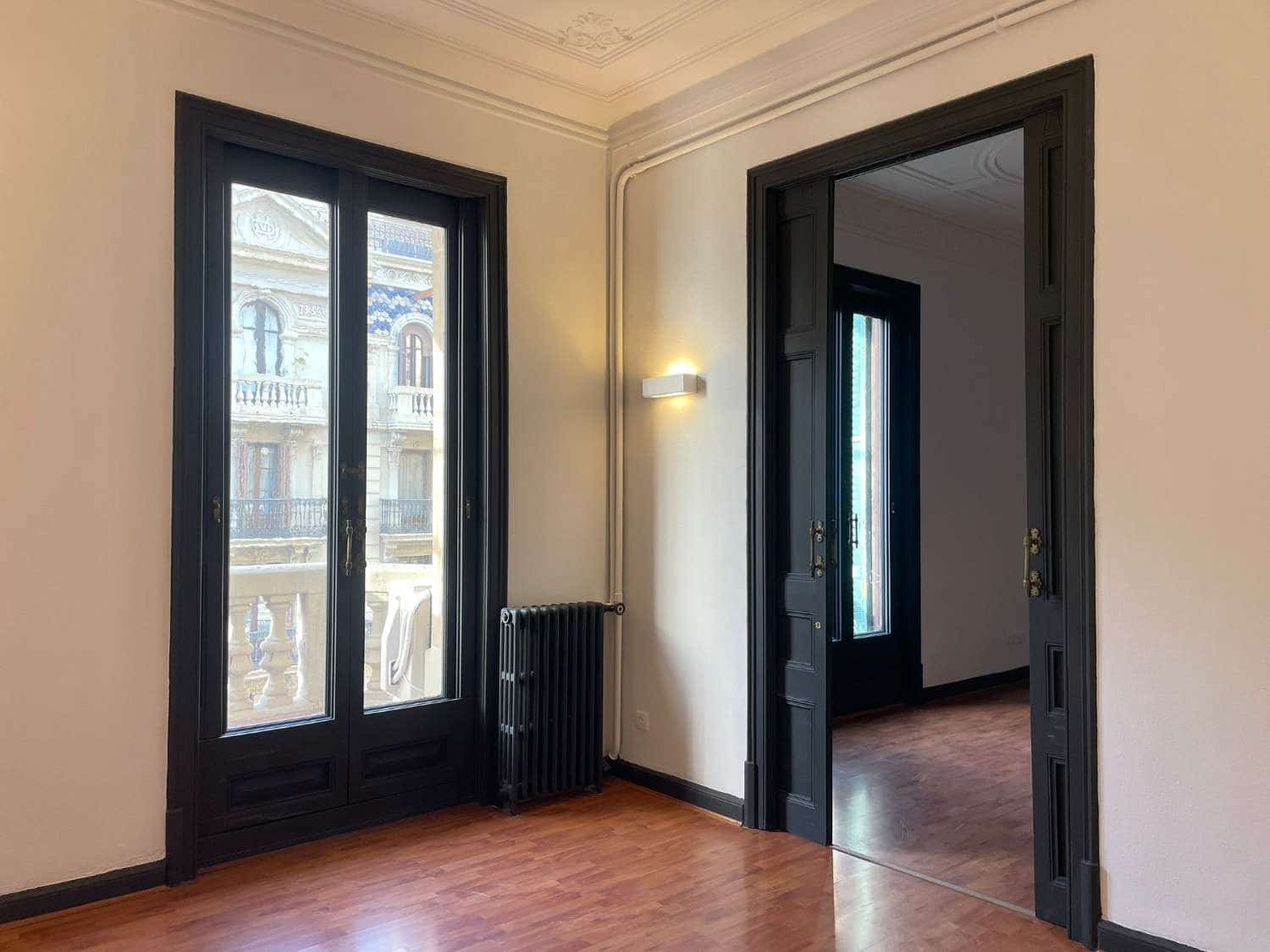 Office for rent in Barcelona city - € 3,800 (Ref: 9711165)