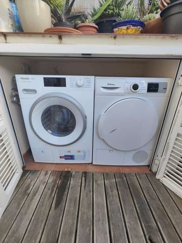 3 soverom Rekkehus til leie i Santa Eulalia / Santa Eularia med garasje - € 5 000 (Ref: 9721427)