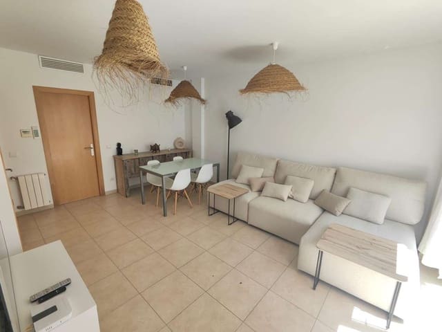 3 soverom Rekkehus til leie i Santa Eulalia / Santa Eularia med garasje - € 5 000 (Ref: 9721427)