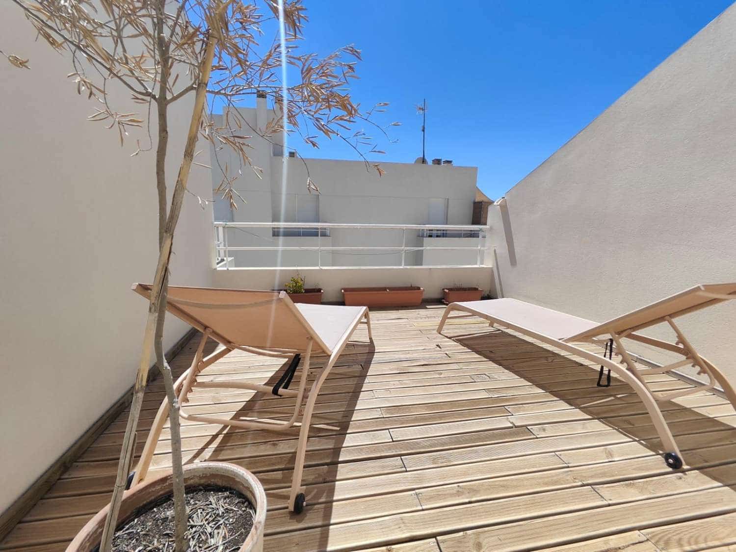 3 bedroom Terraced Villa for rent in Santa Eulalia / Santa Eularia with garage - € 5,000 (Ref: 9721427)