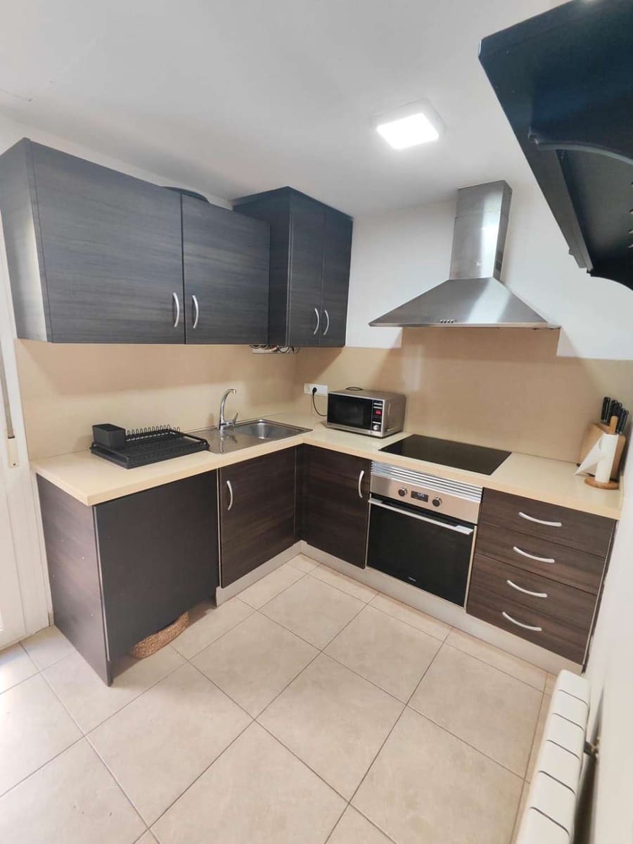 3 bedroom Terraced Villa for rent in Santa Eulalia / Santa Eularia with garage - € 5,000 (Ref: 9721427)