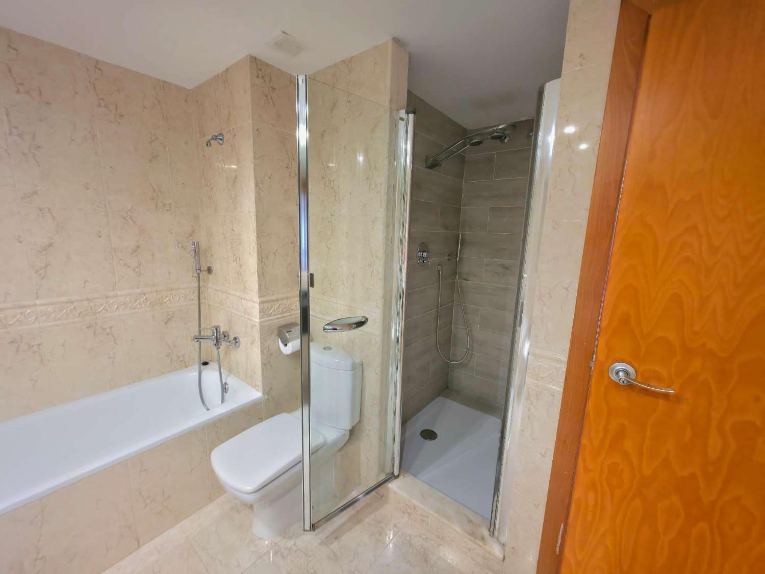 3 quarto Apartamento para arrendar em Ibiza / Eivissa cidade com piscina garagem - 3 900 € (Ref: 9891838)