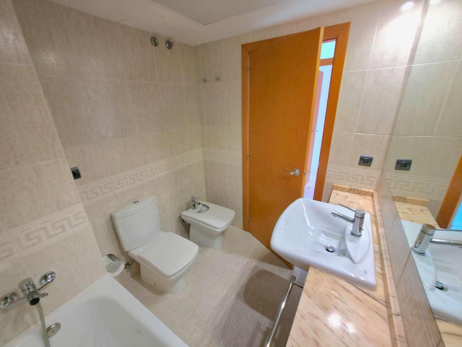 3 quarto Apartamento para arrendar em Ibiza / Eivissa cidade com piscina garagem - 3 900 € (Ref: 9891838)