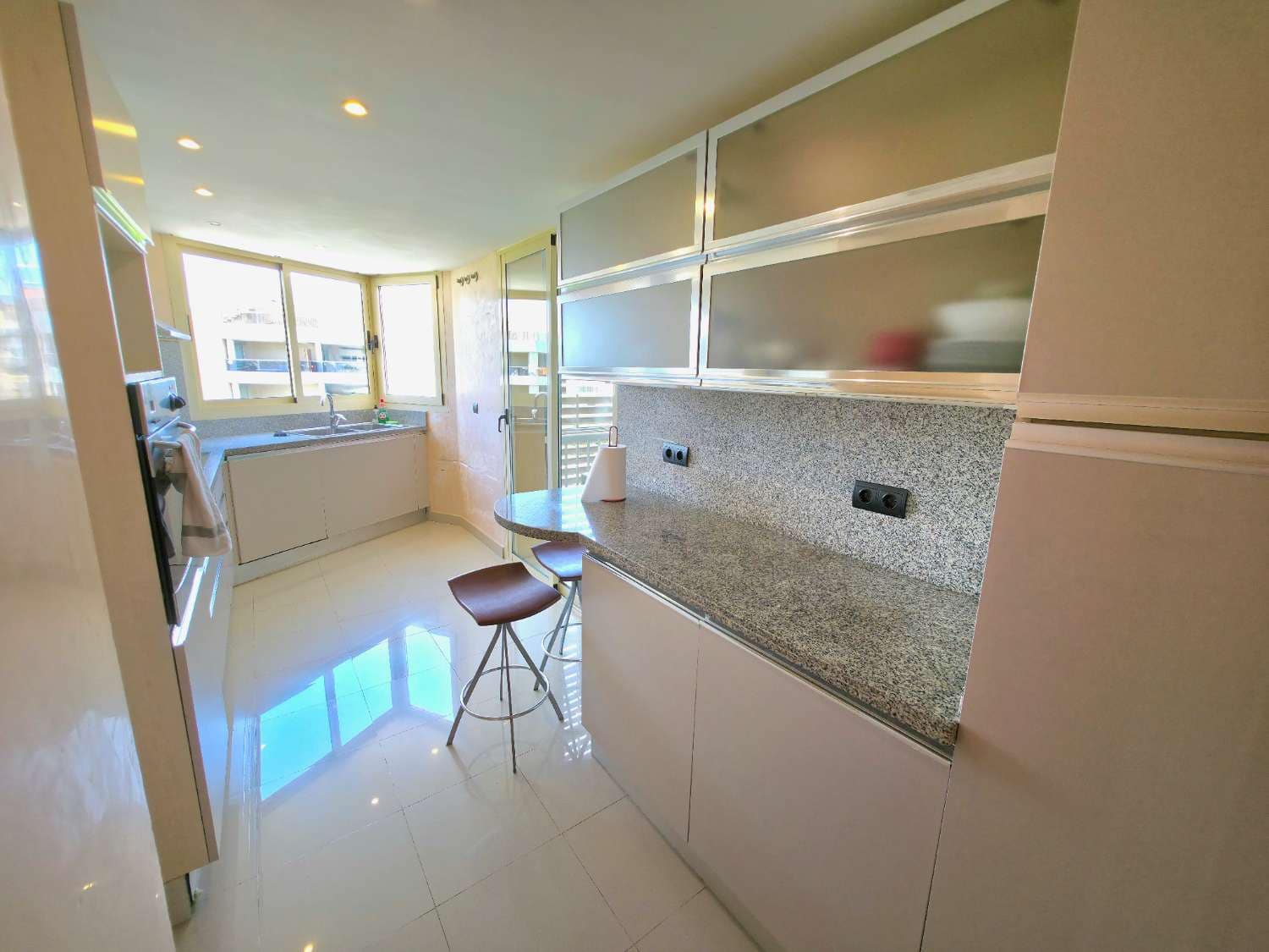 3 quarto Apartamento para arrendar em Ibiza / Eivissa cidade com piscina garagem - 3 900 € (Ref: 9891838)