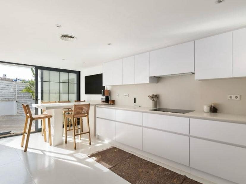 5 sovrum Radhus till salu i Ibiza stad med pool - 1 995 000 € (Ref: 9964821)