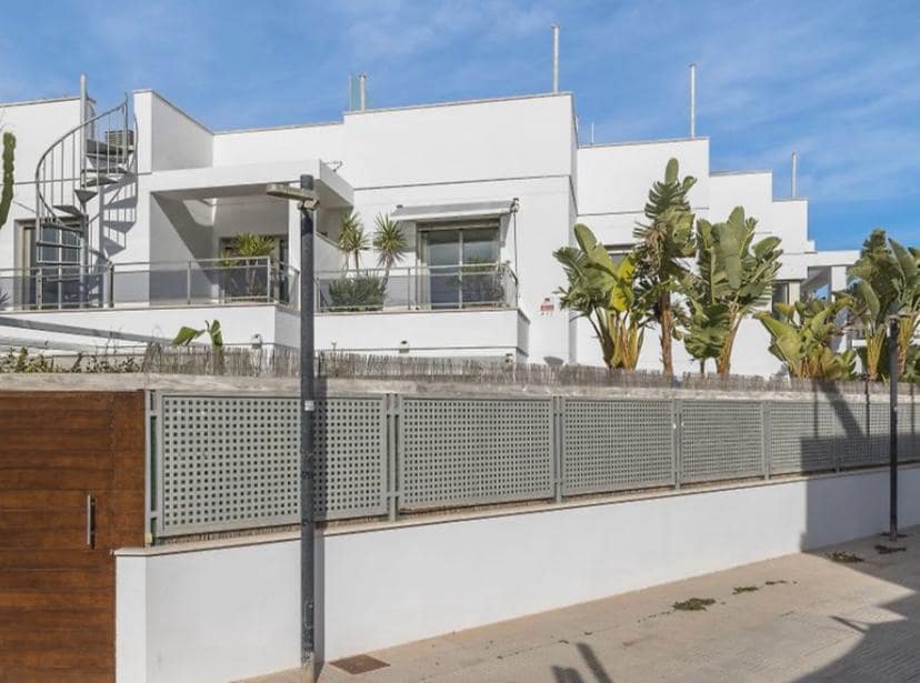 5 sovrum Radhus till salu i Ibiza stad med pool - 1 995 000 € (Ref: 9964821)