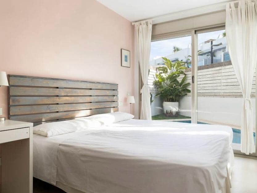 5 sovrum Radhus till salu i Ibiza stad med pool - 1 995 000 € (Ref: 9964821)