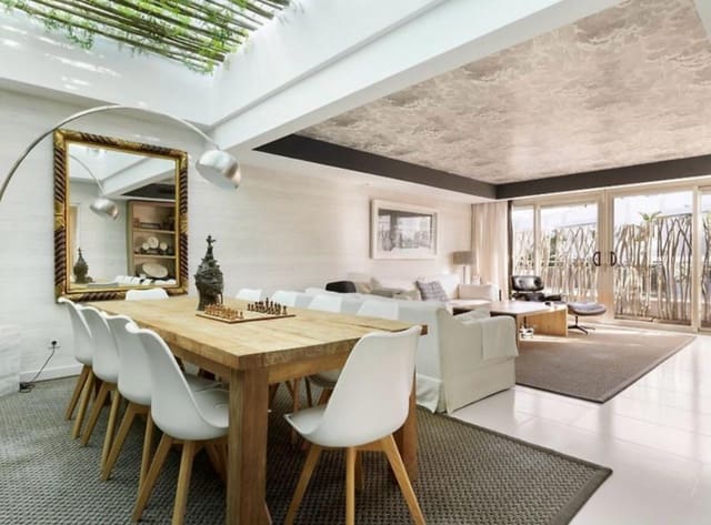5 sovrum Radhus till salu i Ibiza stad med pool - 1 995 000 € (Ref: 9964821)