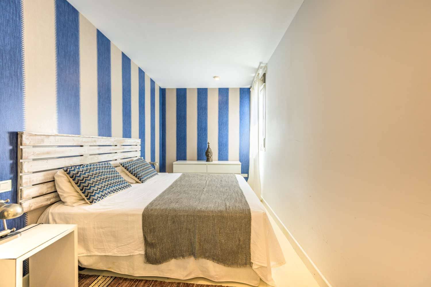 5 soveværelse Rækkehus til salg i Ibiza by med swimmingpool garage - € 1.995.000 (Ref: 9964821)