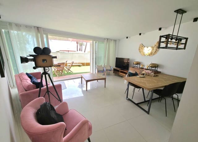 2 soverom Leilighet til leie i Ibiza by med svømmebasseng garasje - € 2 900 (Ref: 9984485)