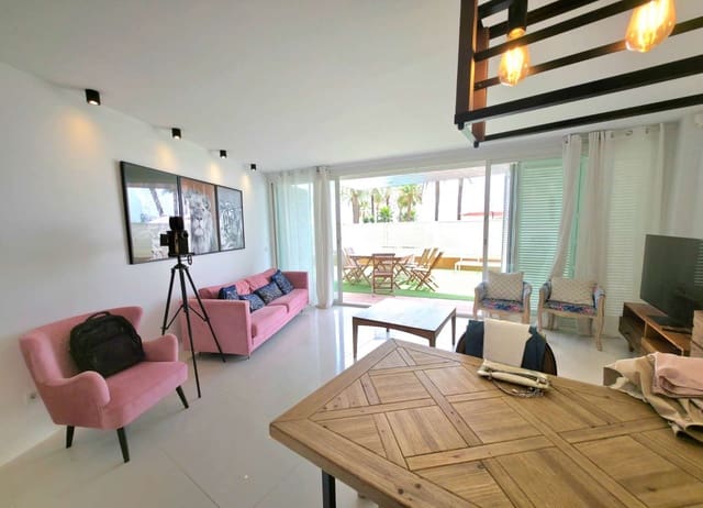 2 soverom Leilighet til leie i Ibiza by med svømmebasseng garasje - € 2 900 (Ref: 9984485)