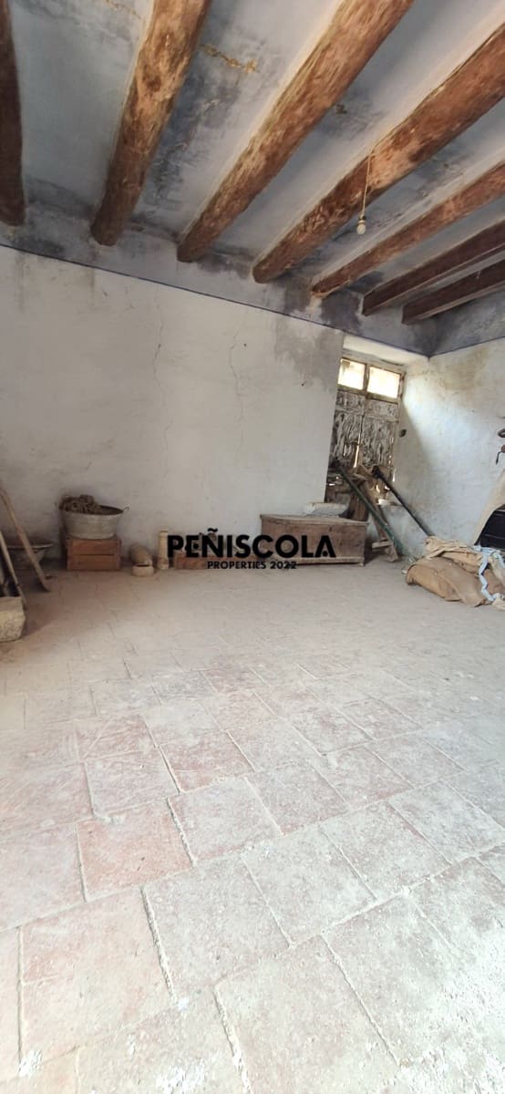 Townhouse for sale in Chert / Xert - € 53,000 (Ref: 10001228)